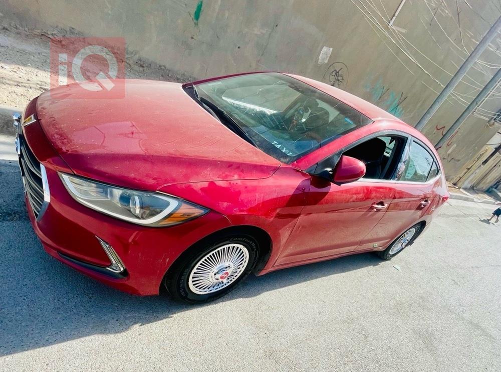 هیوندای ئەلەنترا